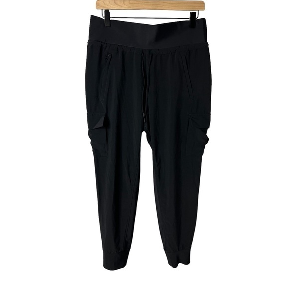 Athleta Sutton Cargo Jogger Black Size 8 Style 405713 Activewear Travel Pants - Picture 2 of 7
